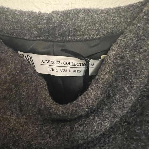 Wool Dress - Picture 6 of 8